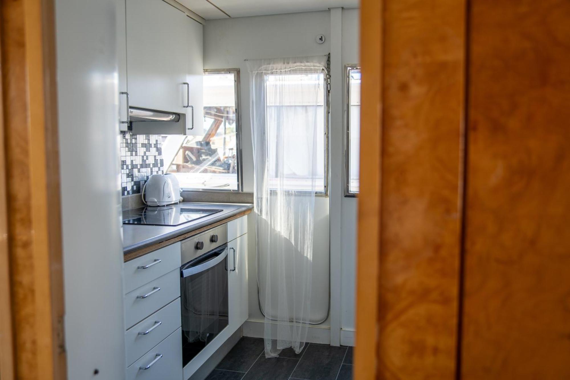 Habitacion Marineria Boat Aloha Barcelona Buitenkant foto